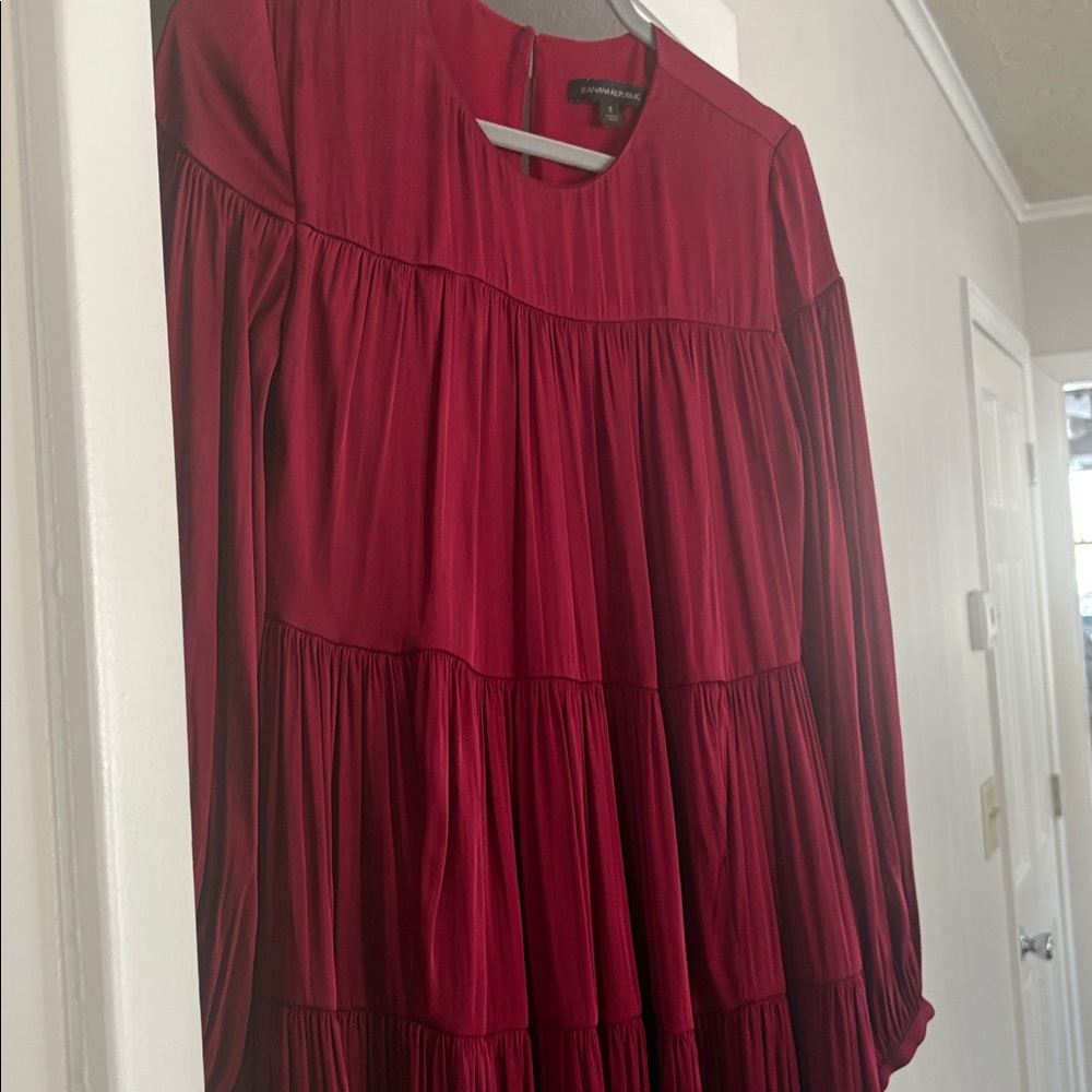 Banana Republic Rich Red Long Sleeve Dress